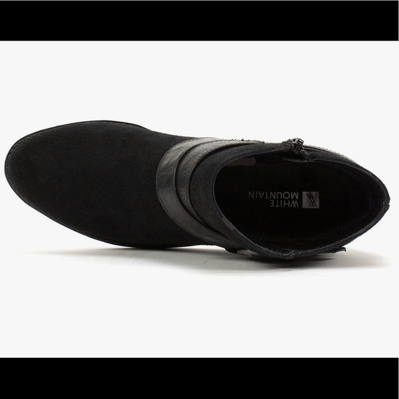 White Mountain Booties NWOB HP! 🥳 - Picture 2 of 7